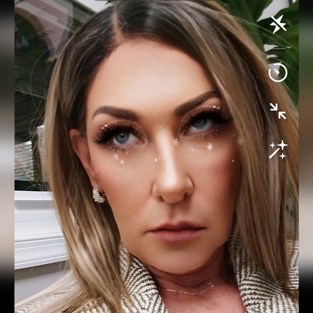 Meet your Posher, Cindy